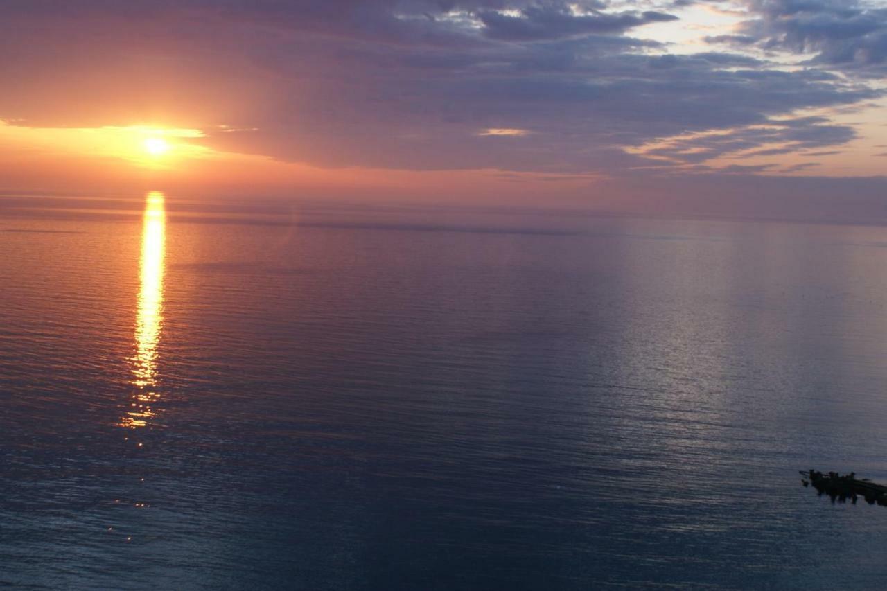 Faleza Nord Sea View Apartment Konstanca Kültér fotó