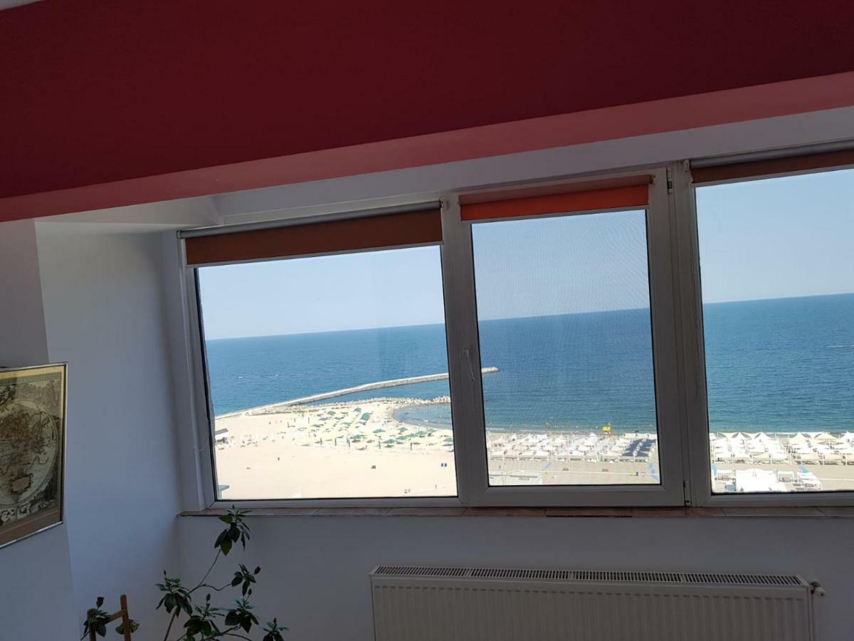 Faleza Nord Sea View Apartment Konstanca Kültér fotó